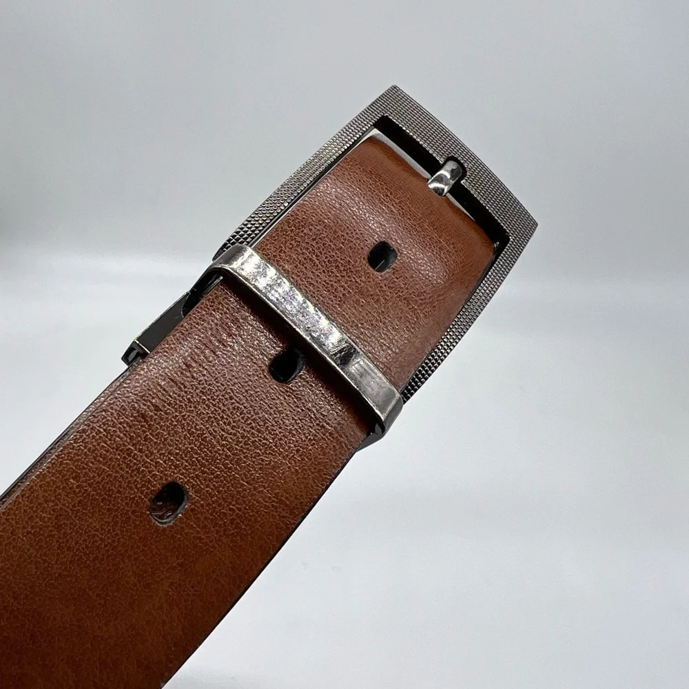 Perry Ellis leather brown men’s large belt